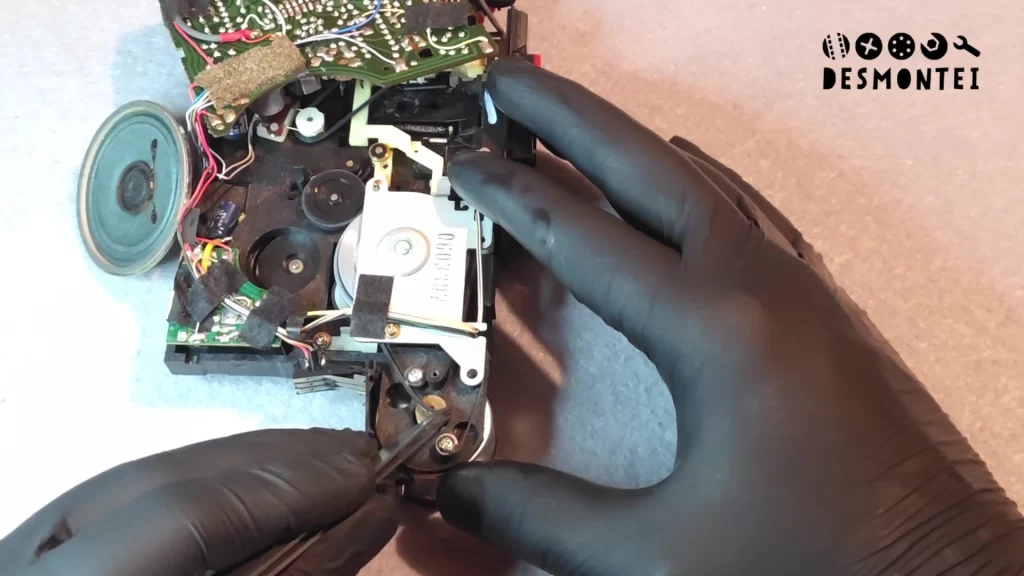 Mecanismo interno correias e motor do Sony TCM-121